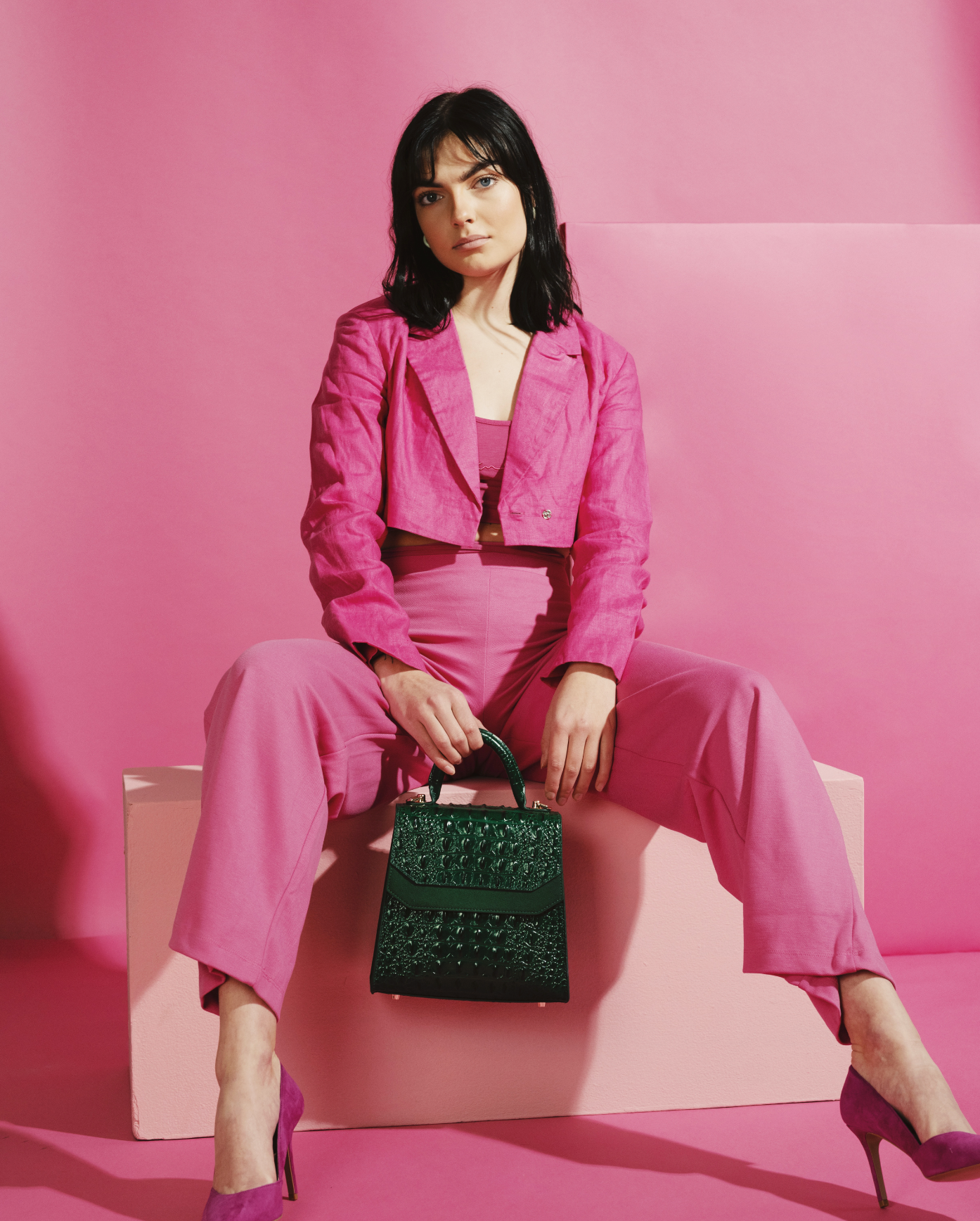 NOURA IN ROYAL GREEN
